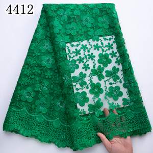 4412 Nigeriaanse Franse Pailletten <span class=keywords><strong>Mesh</strong></span> Kant Stoffen 5 Meter <span class=keywords><strong>2025</strong></span> Nieuwe Afrikaanse Melk Zijde <span class=keywords><strong>Net</strong></span> Kant Voor Vrouwen Trouwjurken Naaien - Product Image 2