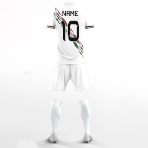 Vêtements de football pour hommes en gros, uniforme sportif pour uniforme de football personnalisé de haute qualité, uniforme de football respirant et confortable, OEM - Product Image 2