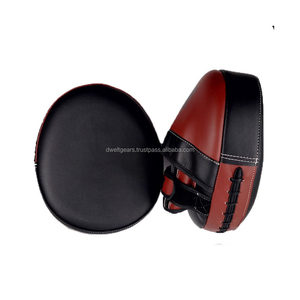 แผ่นซ้อมมวยหนังวัวแท้แบบกำหนดเอง & ถุงมือซ้อมมวย แผ่นซ้อมต่อยมวย อุปกรณ์ฝึกซ้อมในยิมที่สะดวกสบาย ใช้ได้ทุกฤดูกาล รับผลิตแบบ OEM แบรนด์ส่วนตัว - Product Image 3