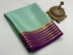 Nuevo Sari de Crepé de Seda Suave de Diseño Indio para Mujer con Hermoso Borde de Jari - Product Image 3