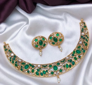 Conjunto de Gargantilla de diseño con pendientes pequeños y Collar chapado en oro, pulido mate para fiestas, bodas, latón con regalo perfecto - Product Image 2