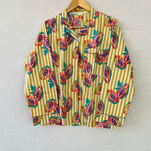 Nouveauté Ensemble de nuit en coton pour enfants Ensemble de pyjama en coton imprimé indien magnifique Ensemble de vêtements de nuit 100% coton - Product Image 1