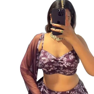 Top hermoso Digital impreso Color púrpura enorme estilo patrón puro Chinon tela de seda Lahenga Choli con una pieza de blusa de punto - Product Image 2