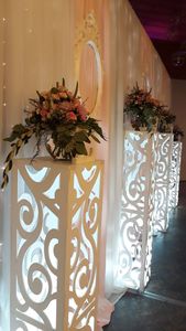 Exquisitas esculturas de piedra decorativas florales de mármol blanco, artesanías bellamente talladas en todos los tamaños - Product Image 2