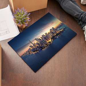 Tapis imprimé Cityscape : Décoration d'intérieur urbaine, facile à nettoyer, design vibrant, tapis en chenille - Product Image 5