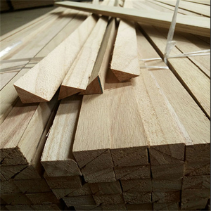 Tiras de madera maciza de Paulownia para decoración Forma cuadrada Superficie lijada de 3mm-50mm de espesor Garantía de 5 años - Product Image 1