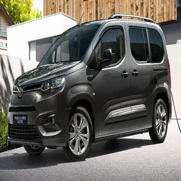 Used 8 Seater Toyota PROACE Verso cars for sale /Used Toyota ProAce City Verso 1.6 litre Cars For Sale