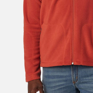 Sweat-shirt en molleton brossé confortable pour homme avec poignets côtelés, design durable, matériau de haute qualité pour un ajustement confortable et décontracté - Product Image 3