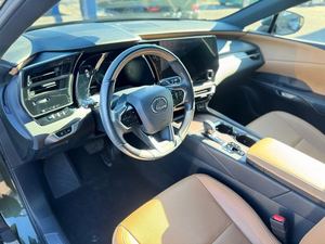 Lexus RX 350 Premium AWD 2024 Verde, Usado, con Paquete Premium, Techo Solar, Arranque Remoto, Asientos de Cuero, Transmisión Automática - Product Image 4