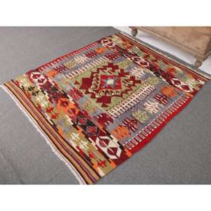 Alfombra Turca Vintage de 4.4x5.2 pies (134x159 cm), Alfombra de Lana Roja Kilim - Product Image 2