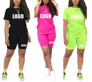 Personnalisé printemps 2024 décontracté femmes shorts ensembles vêtements de sport 2 pièces ensemble court femmes customMade deux pièces t-shirt et shorts ensembles - Product Image 1