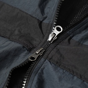 Chaqueta Cortavientos Personalizable al por Mayor, Estilo Moderno 2025, Transpirable, para Hombre - Product Image 5