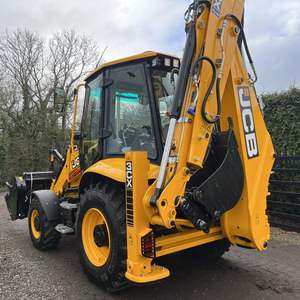 Retroexcavadora JCB 3CX Sitemaster PLUS 2024 nueva en venta, envío desde Austria - Product Image 1