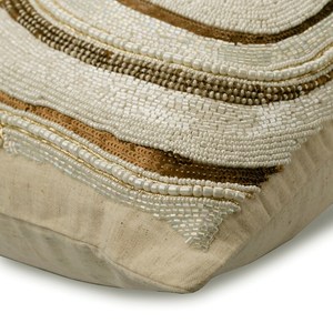 Funda de Cojín Decorativa con Diseño de Patchwork, Bordada con Cuentas, Estilo Étnico Vintage Indio, Hecha a Mano, 17 Pulgadas - Product Image 4