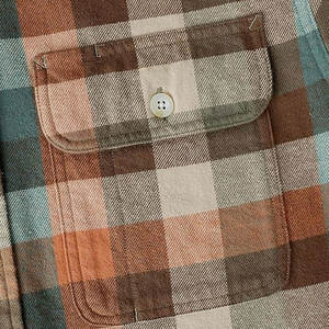 เสื้อเชิ้ตผู้ชาย ผ้าเนื้อนุ่ม ดีไซน์คลาสสิก เสื้อเชิ้ตผู้ชายสำหรับการทำงานที่ยาวนานและความสบายในชีวิตประจำวัน - Product Image 3