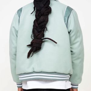 "Veste universitaire personnalisée haute performance-Vestes personnalisées durables et élégantes pour hommes et femmes" - Product Image 6