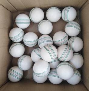 High Quality <b>Cricket</b> Hard Ball Cowhide Leather Hand-Stitched Professional Use by Pakistani Sports <b>Cricket</b> Ball - Product Image 5