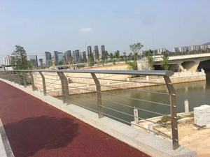 Barriera di sicurezza pedonale in acciaio inossidabile resistente recinzione all'aperto progetti municipali uso <span class=keywords><strong>marciapiede</strong></span> ringhiera del ponte OEM - Product Image 2