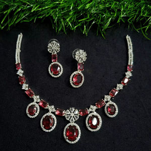 ENSEMBLE DE COLLIER DE MARIÉE EN DIAMANT AMÉRICAIN ET BOUCLES D'OREILLES CLASSIQUES ET DE HAUTE QUALITÉ ENSEMBLE DE BIJOUX DE MARIAGE POUR FEMMES DE STYLE CLASSIQUE - Product Image 1