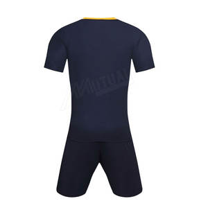 Venta al por mayor Premium Men's Soccer Wear Uniforme transpirable sostenible en Tallas grandes - Product Image 2