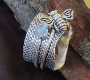 Vente en gros de bague classique de mariage ou de fête en argent sterling 925 magnifique ensemble de pierres précieuses en pierre de lune pour fiançailles pour cadeau - Product Image 1