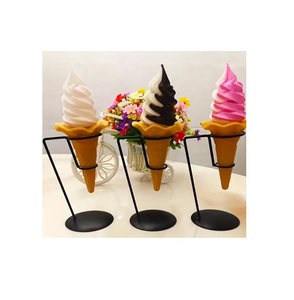Gran oferta, tamaño personalizable, soporte de exhibición de cono de helado transparente de Metal, diseño giratorio para productos caseros, soportes de cono perfectos - Product Image 6