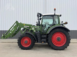รถแทรกเตอร์ฟาร์มมือสอง Fendt 512 VARIO ปี 2023 กำลัง 120 แรงม้า เครื่องยนต์ AGCO POWER พร้อมชุดอุ่นเครื่องยนต์ ชุดกรองน้ำมันเชื้อเพลิง และระบบทำความร้อน - Product Image 6