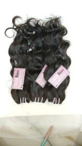 100% Raw sin procesar ondulado textura Natural mejor calidad Temple Hair directo de la India Color natural extensiones de cabello humano - Product Image 4