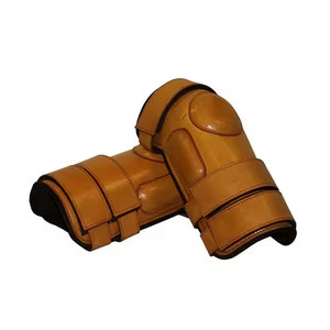 Protège-genoux équestres de haute qualité sur mesure culottes coussinets de sécurité de protection noirs avec ceintures en cuir réglables pour cheval - Product Image 3