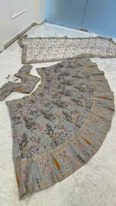 Séquence spéciale de fête/fête inspirée du Rajasthan et concepteur de travail Dori Chaniya Choli avec Cancan et attache de toile pour la mariée - Product Image 5