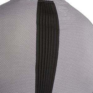 Camiseta de entrenamiento ecológica Kurt Grey para hombre, ropa deportiva transpirable de secado rápido para gimnasio, hecha de material duradero de poliéster/algodón - Product Image 4