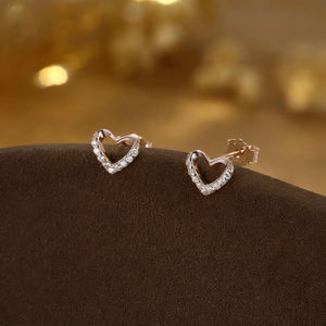 Aretes Pequeños y Lindos al por Mayor, Oro Blanco Puro de 14K o Plata, con Diamantes de Laboratorio, Diseño de Corazón Hueco, para Uso Diario y Fiestas, Regalo para Niñas - Product Image 4
