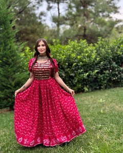 Impresionante Atuendo Étnico Afgano Vintage de Manga Larga de Chifón para Mujer con Bordado Colorido para Celebraciones y Festivales - Product Image 2