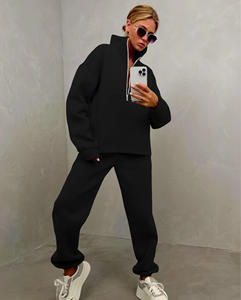 Ensemble de tenues chaudes unies pour femmes et hommes – Survêtements d'automne et d'hiver avec sweat-shirt à col montant zippé et pantalon - Product Image 2