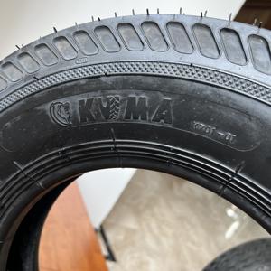ยางรถบรรทุกคุณภาพสูง KUMA K701 ยางธรรมชาติสีดำ รับประกัน 1 ปี เปลี่ยนแทนได้ ขนาด 205-225 มม. - Product Image 4