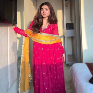 Traje Dupatta de Georgette Pesada con Bordado, Manga Larga, Silueta Holgada con Cintura Natural para Verano - Product Image 1