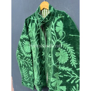 Chaqueta de Terciopelo Bordada Verde Oliva, Chaqueta Suzani Hecha a Mano con Forro Interior de Algodón, Chaqueta de Fiesta Estilo Bohemio para Mujer - Product Image 4