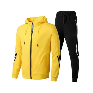 Conjunto Deportivo de Invierno para Hombre 2024, Sudadera con Capucha y Pantalones Deportivos de Color Sólido con Logotipo en la Parte Delantera, Ajuste Holgado, Ropa Deportiva Informal - Product Image 2