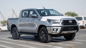 Nuevo/USADO NEGRO 2023 TOYOTA HILUX DC MT 360 Cámara Trasera Capacidad de Carga 31-40T Emisión Diésel/GAS Automático - Product Image 3