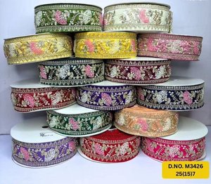 Dentelles brodées sur mesure avec des sequins fixés, design festonné, écologiques, vintage, florales, pour vêtements élégants, vêtements de mariée - Product Image 5