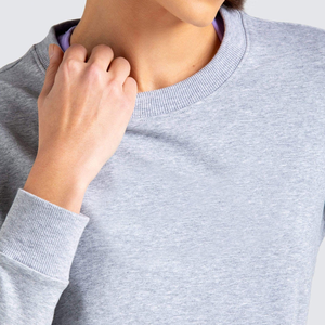 Ensemble de shorts élégants pour femmes de bonne qualité Nouveau design Ensemble de t-shirts et shorts surdimensionnés pour femmes de couleur unie pour tenue décontractée - Product Image 3