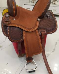 Selle de Cheval Western Anglaise de Course en Cuir Véritable Haut de Gamme Faite à la Main, Durable et Confortable, en Bois et Plastique, Vente en Gros - Product Image 2