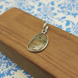 Collier avec pendentif en diamant et pierres précieuses de haute qualité AAA fait à la main en argent sterling 925 unique pour femmes - Product Image 3