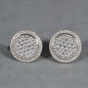 Boucles d'oreilles en or blanc 14 carats avec diamant de laboratoire luxueux pour un cadeau d'anniversaire pour votre partenaire - Product Image 1