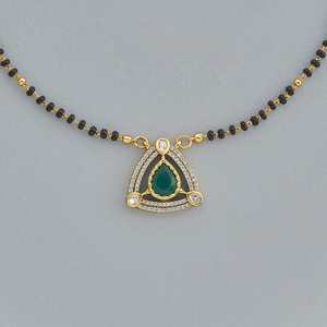 Juego de Joyería Nupcial Kundan 170796, Chapado en Oro, Aleación de Zinc, Mangalsutra, Zirconia, Perla, Diamante, Estilo Victoriano, Forma de Gota de Agua - Product Image 5