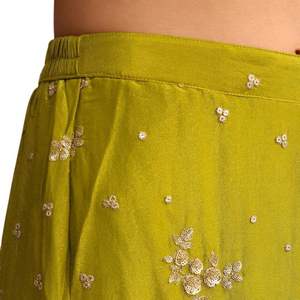 Belles paillettes vertes Kurti Sharara avec Chanderi Banarasi Dupatta femmes tenue ethnique parfaite pour la fête de mariage - Product Image 4