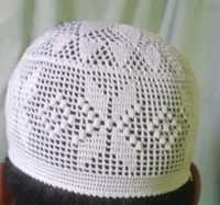 Gorro de Oración Musulmán Marca MTI de Calidad de Exportación, Kufi 100% Algodón Premium, Tejido de Malla Transpirable con Estampado en Relieve