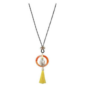 Urthn สร้อยคอ2โทนสีทองพร้อมสร้อยสุดอินเทรนด์ที่มีพู่ห้อย1112501D ไข่มุกโมราติดเพชร - Product Image 1