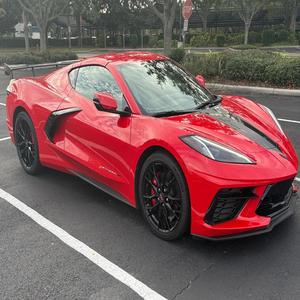 คอร์เวทท์ สติงเรย์ คูเป้ ปี 2026 เครื่องยนต์ 6.2 ลิตร V8 สีแดงทอร์ช ไม่ได้ดัดแปลง - Product Image 1