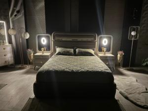 ชุดห้องนอนขนาดคิงไซส์ที่ทันสมัยหรูหราพร้อมที่เก็บของมีเฟอร์นิเจอร์ทันสมัยสำหรับบ้านวิลล่าโรงแรมหรือห้องนั่งเล่น - Product Image 4